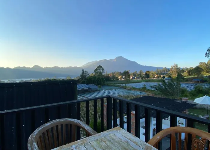 Batur And Habitación en casa particular